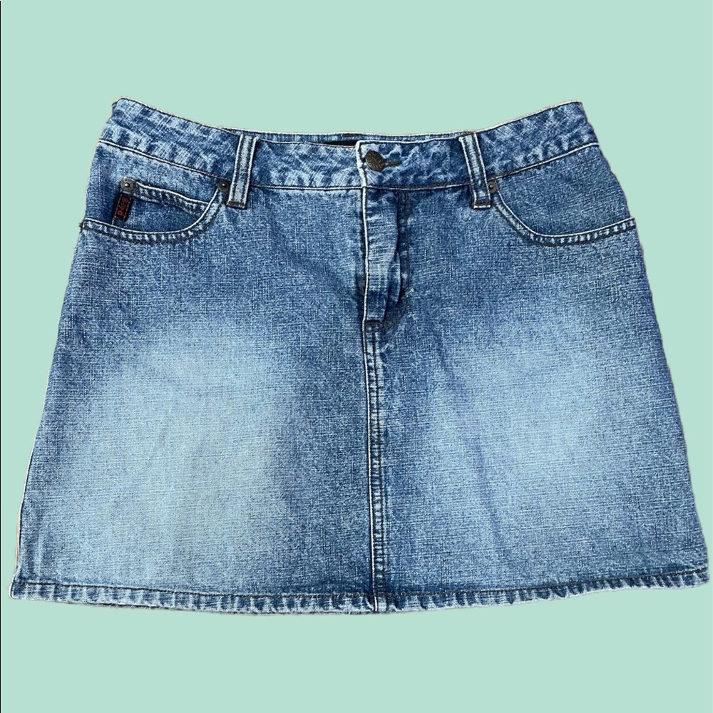thrifted y2k mudd denim miniskirt